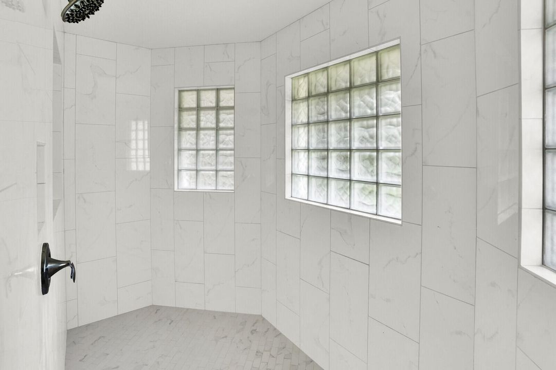 For Sale: $1,399,000 (4 beds, 3 baths, 2418 Square Feet)