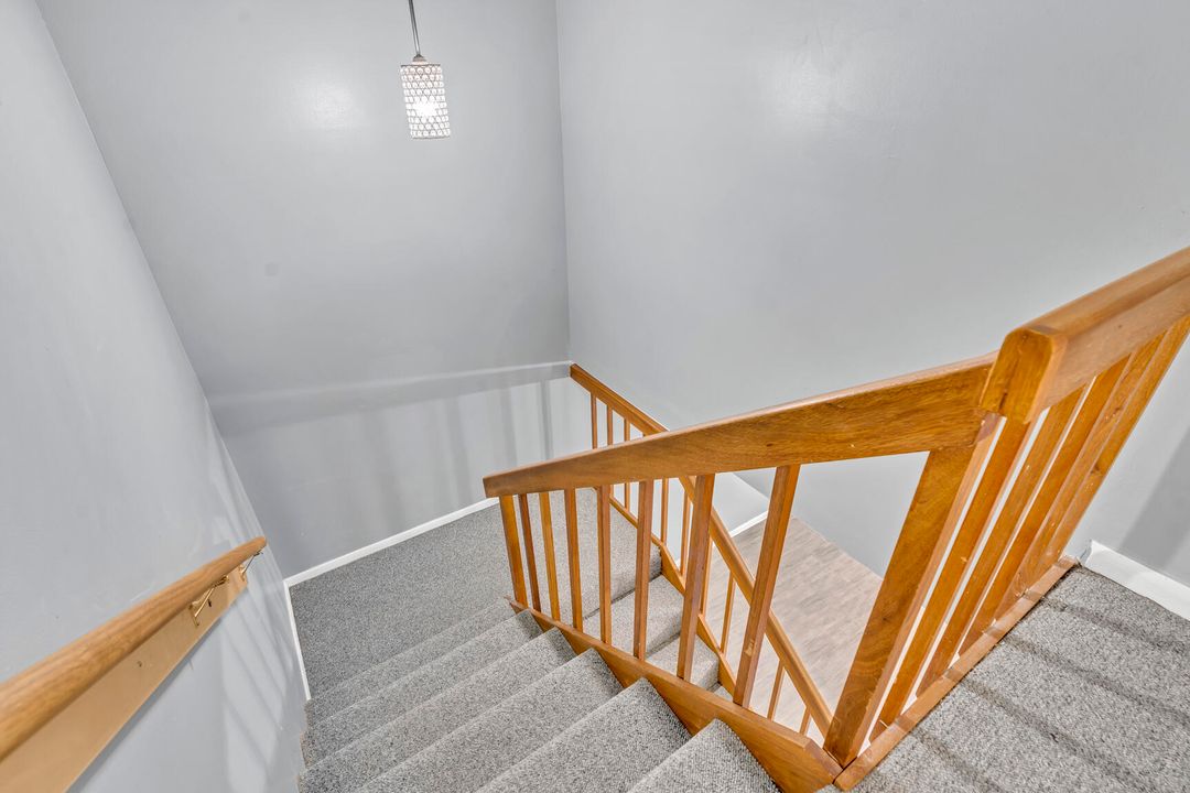 En Venta: $265,000 (2 camas, 1 baños, 1272 Pies cuadrados)