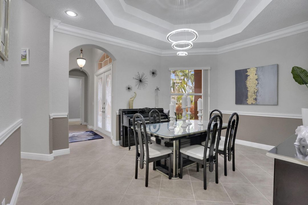 Activo con contrato: $950,000 (4 camas, 3 baños, 2846 Pies cuadrados)