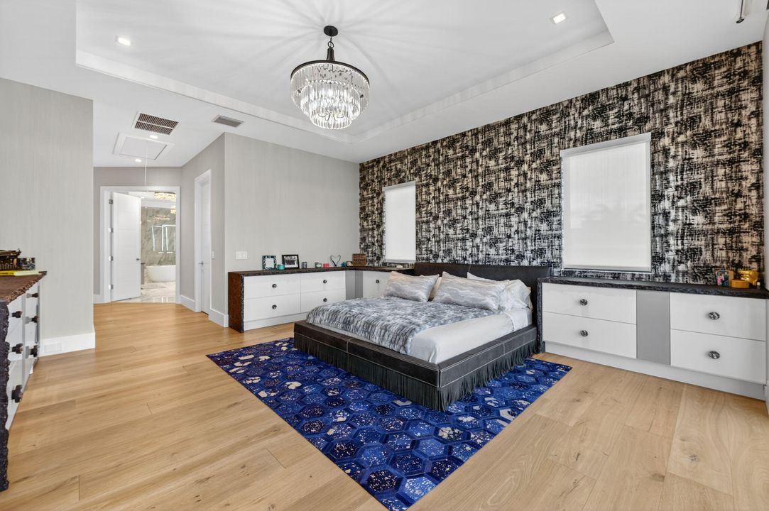 En Venta: $5,395,000 (5 camas, 5 baños, 5012 Pies cuadrados)