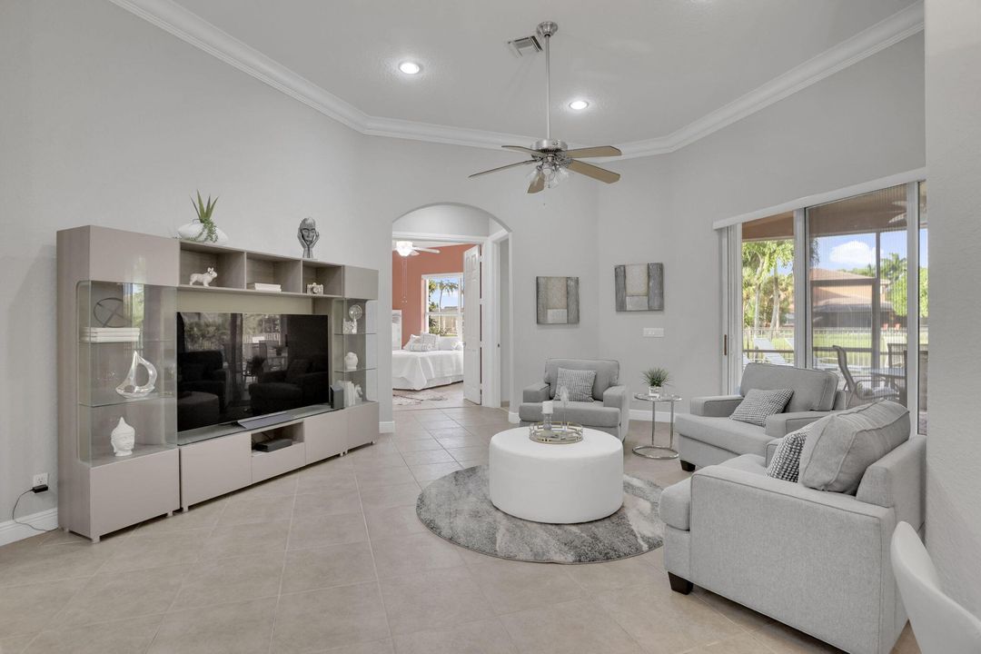 Activo con contrato: $950,000 (4 camas, 3 baños, 2846 Pies cuadrados)