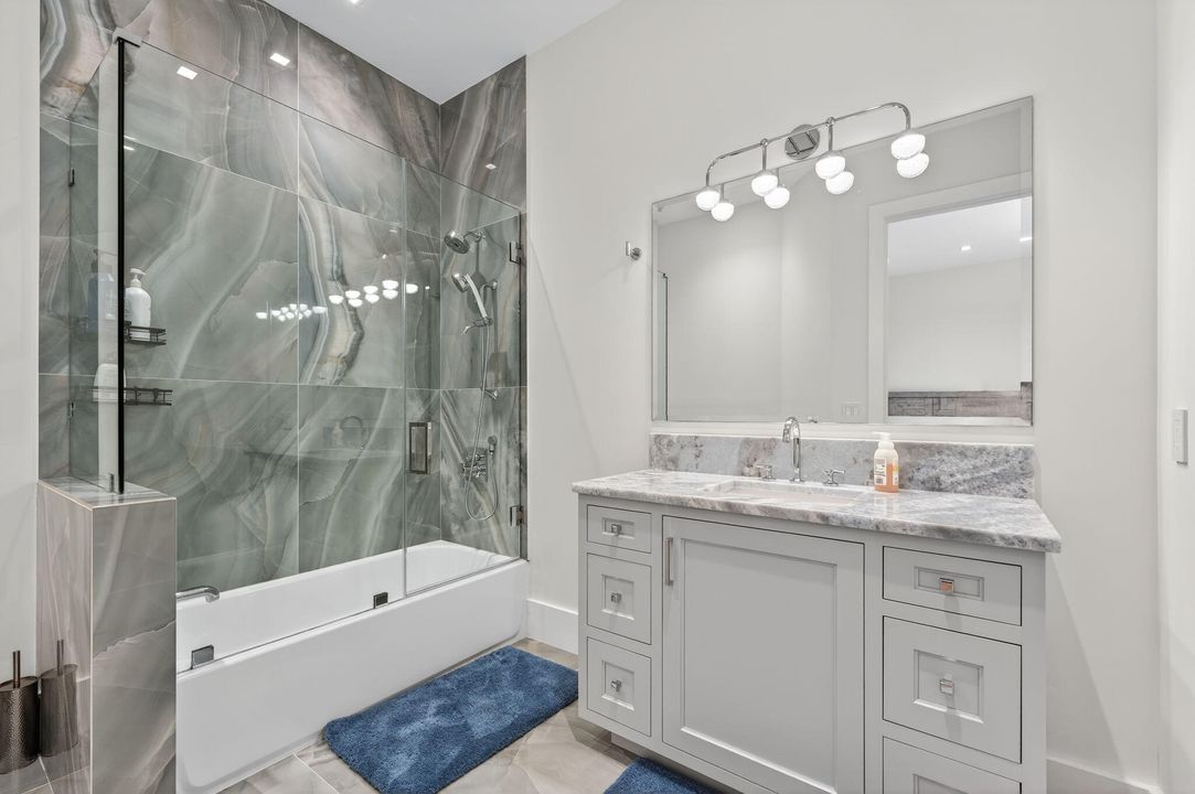 En Venta: $5,395,000 (5 camas, 5 baños, 5012 Pies cuadrados)