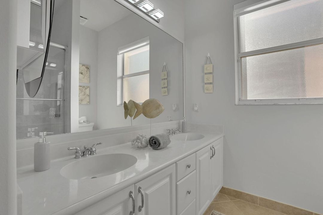 Activo con contrato: $950,000 (4 camas, 3 baños, 2846 Pies cuadrados)