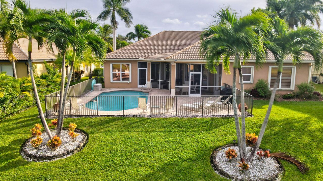 Activo con contrato: $950,000 (4 camas, 3 baños, 2846 Pies cuadrados)