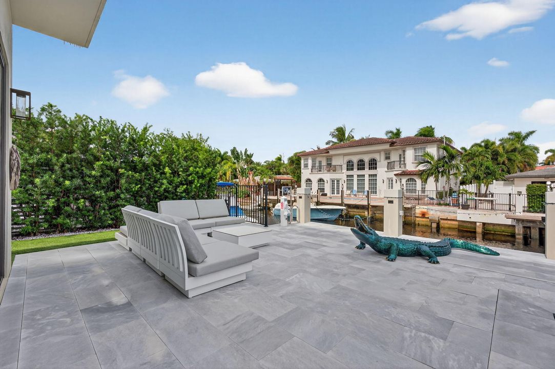 En Venta: $5,395,000 (5 camas, 5 baños, 5012 Pies cuadrados)