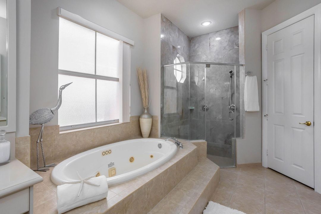 Activo con contrato: $950,000 (4 camas, 3 baños, 2846 Pies cuadrados)