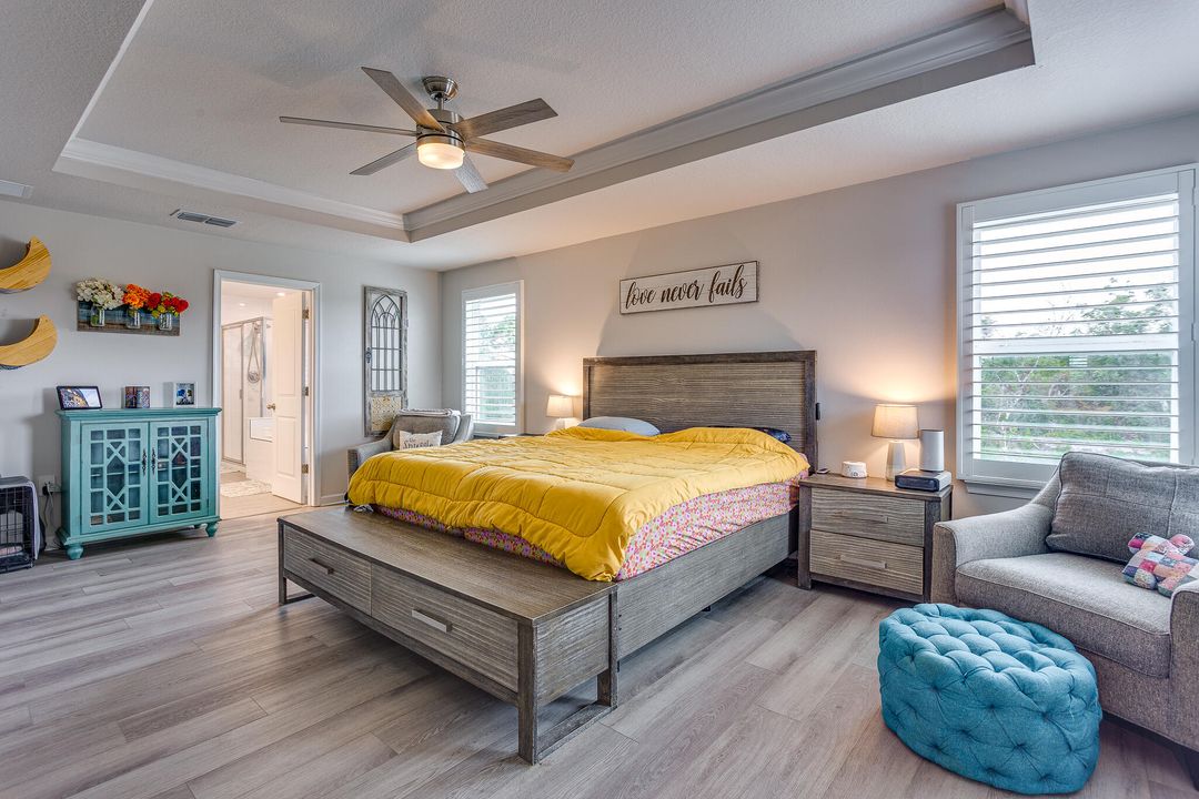 Active With Contract: $550,000 (5 beds, 4 baths, 2797 Square Feet)