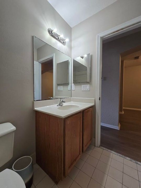 Под контрактом: $2,650 (3 спален, 2 ванн, 1651 Квадратных фут)