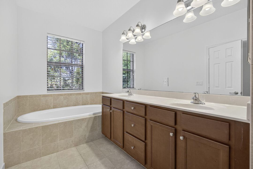 En Renta: $3,400 (3 camas, 2 baños, 1688 Pies cuadrados)