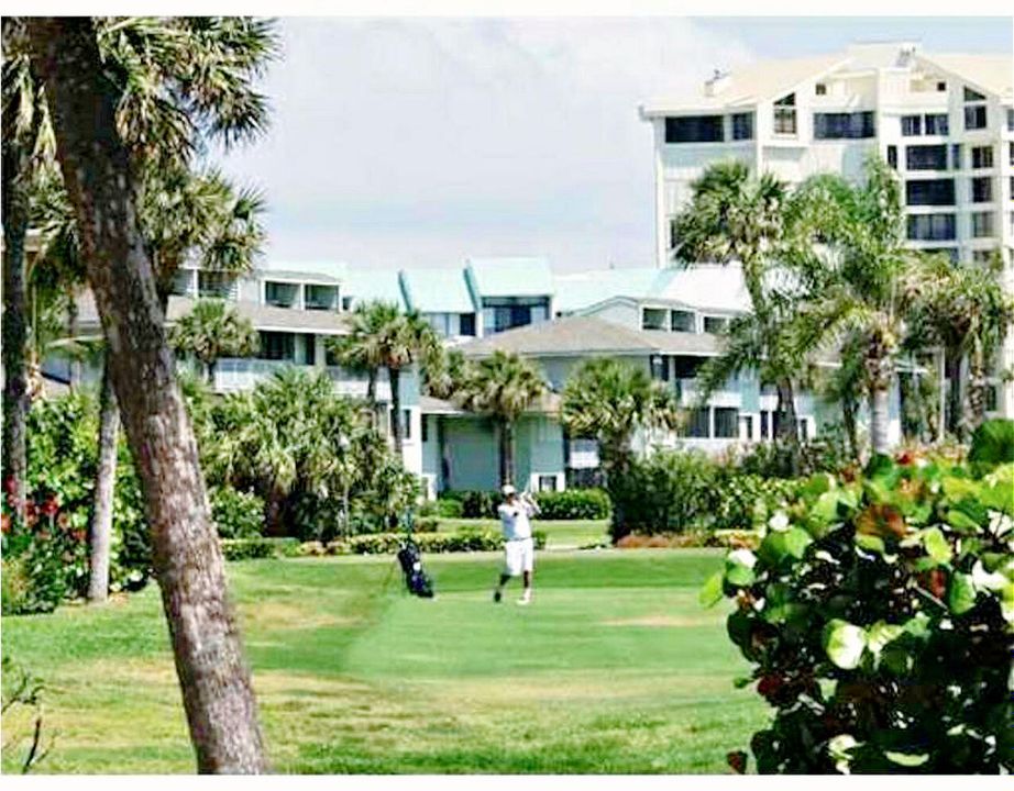 待售: $239,000 (1 贝兹, 1 浴室, 689 平方英尺)