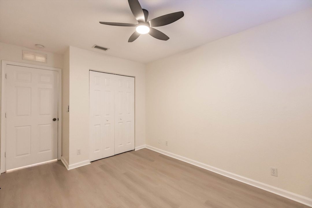 Active With Contract: $2,550 (3 beds, 2 baths, 1612 Square Feet)