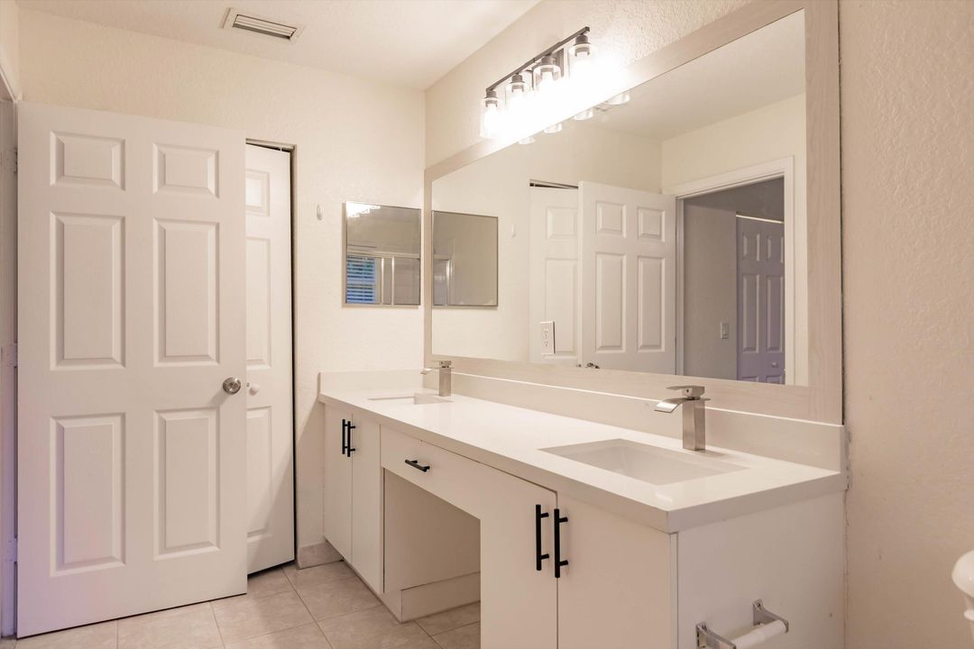 Active With Contract: $2,550 (3 beds, 2 baths, 1612 Square Feet)