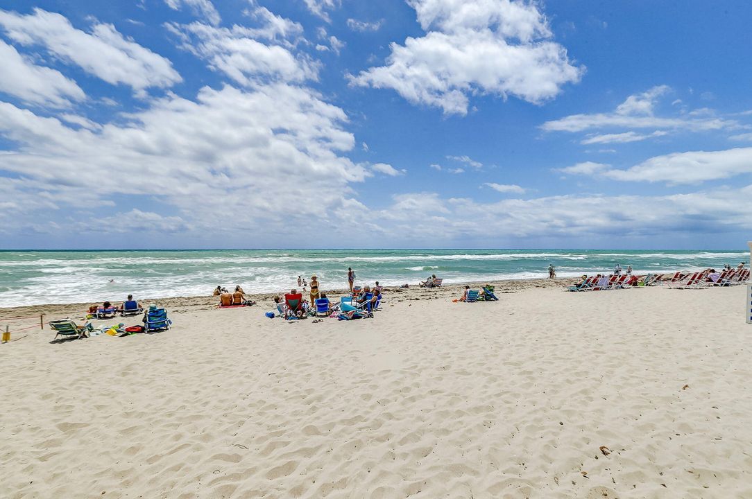 出租: $3,800 (2 贝兹, 2 浴室, 1176 平方英尺)