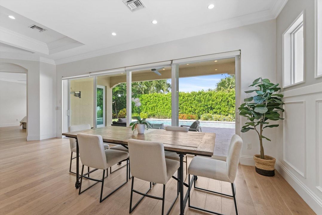 For Sale: $2,175,000 (5 beds, 3 baths, 2808 Square Feet)