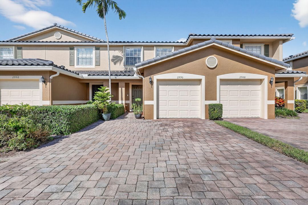 待售: $319,000 (3 贝兹, 2 浴室, 1248 平方英尺)