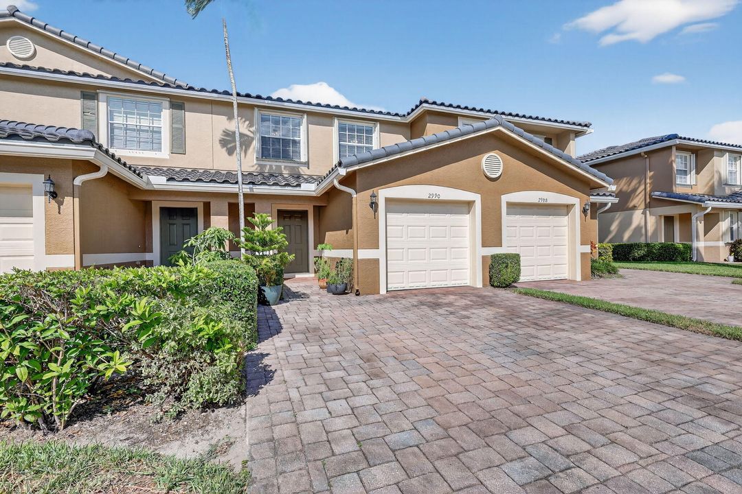 待售: $319,000 (3 贝兹, 2 浴室, 1248 平方英尺)