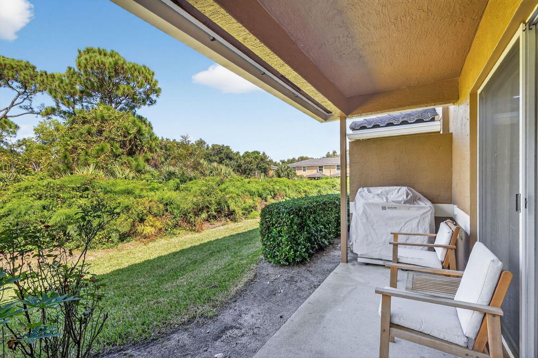 待售: $319,000 (3 贝兹, 2 浴室, 1248 平方英尺)