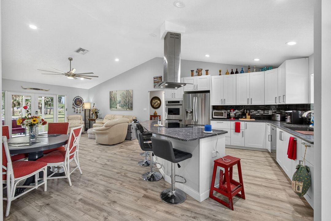 For Sale: $1,499,000 (3 beds, 3 baths, 1776 Square Feet)