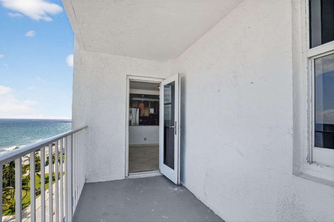 For Rent: $5,295 (3 beds, 2 baths, 1738 Square Feet)