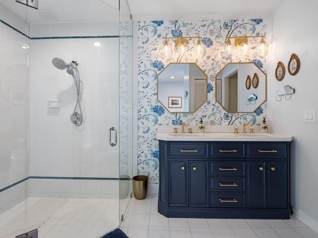 Activo con contrato: $1,395,000 (5 camas, 3 baños, 3092 Pies cuadrados)