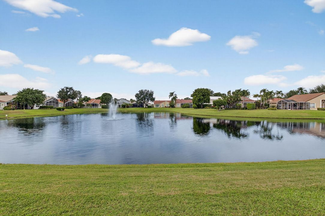 Active With Contract: $829,000 (3 beds, 2 baths, 2077 Square Feet)