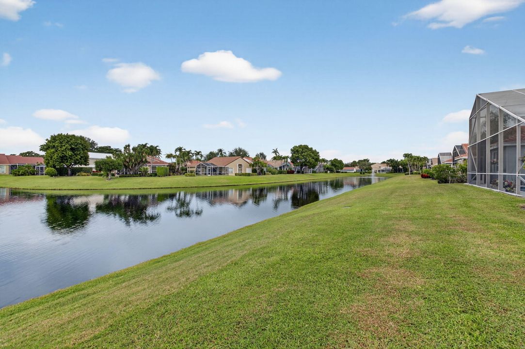 Active With Contract: $829,000 (3 beds, 2 baths, 2077 Square Feet)