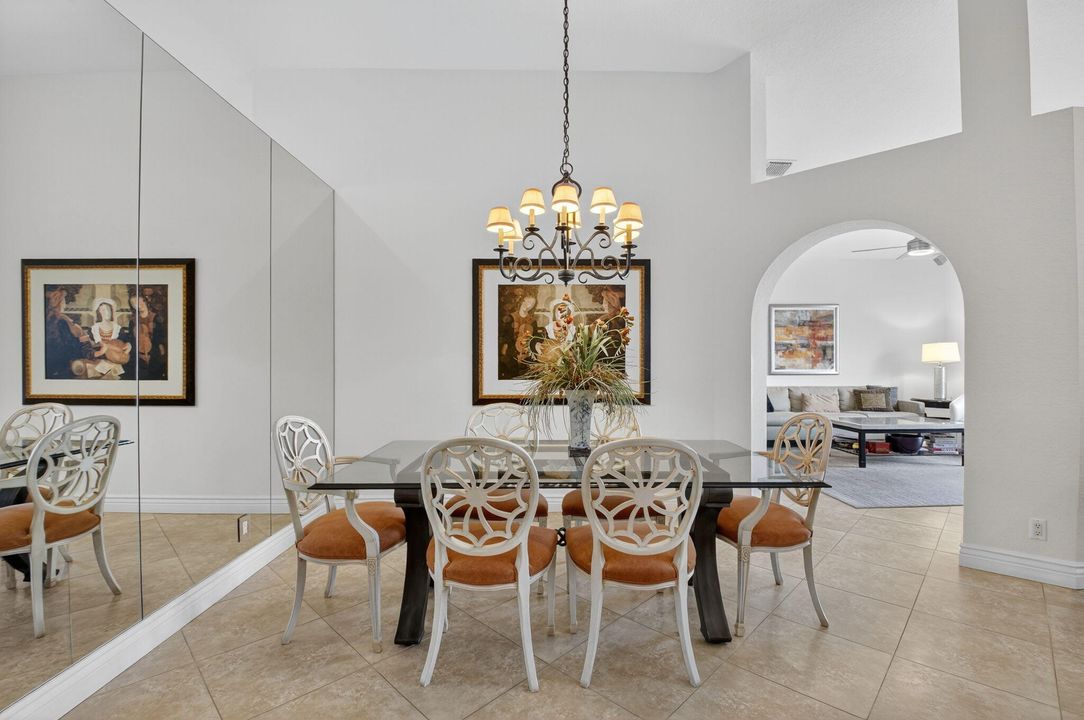 Active With Contract: $829,000 (3 beds, 2 baths, 2077 Square Feet)