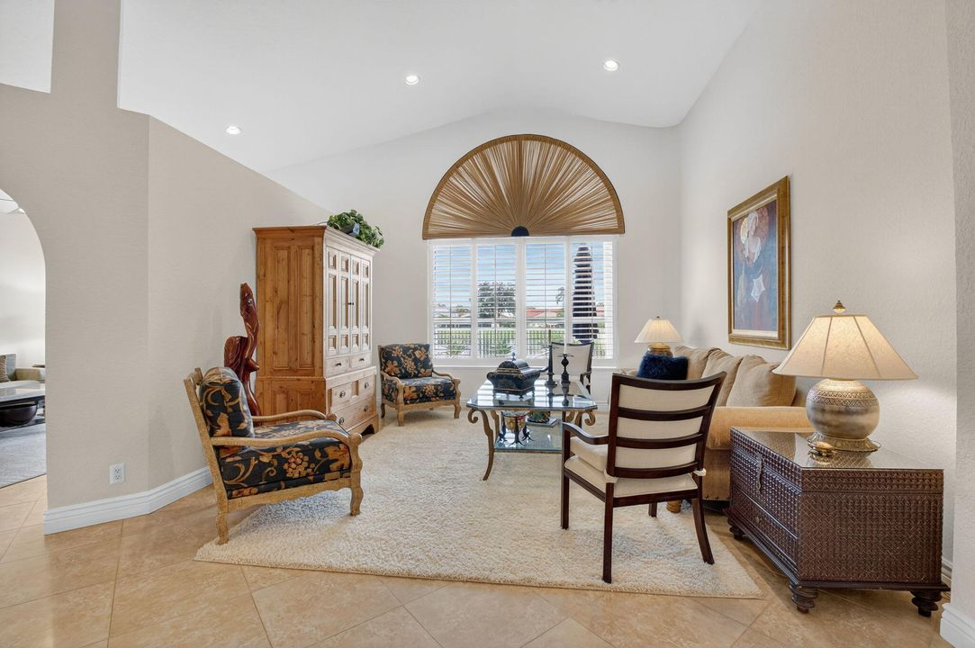 Active With Contract: $829,000 (3 beds, 2 baths, 2077 Square Feet)