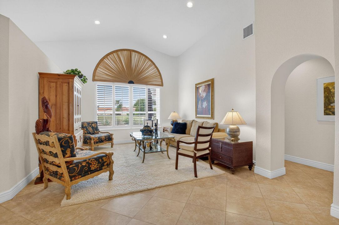 Active With Contract: $829,000 (3 beds, 2 baths, 2077 Square Feet)