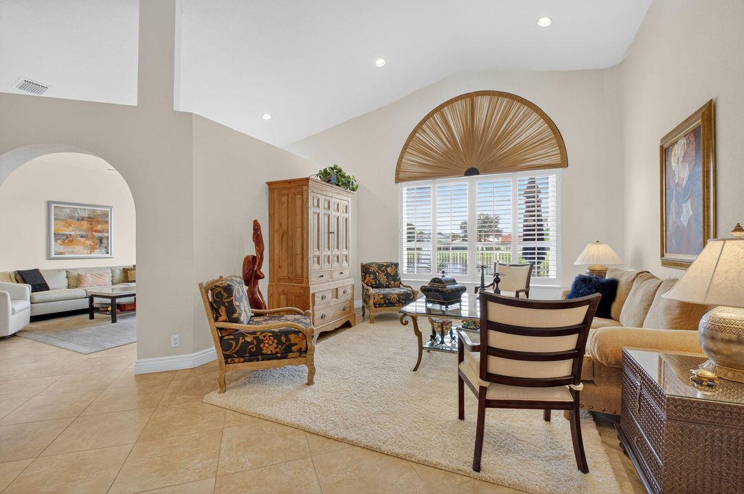 Active With Contract: $829,000 (3 beds, 2 baths, 2077 Square Feet)