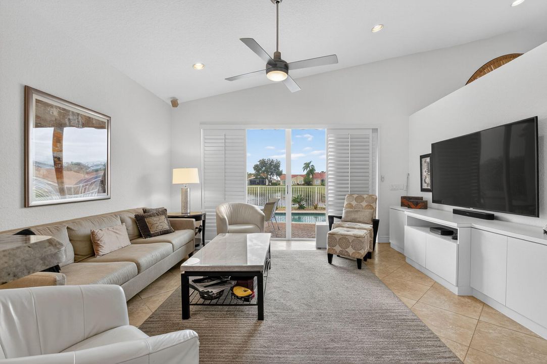 Active With Contract: $829,000 (3 beds, 2 baths, 2077 Square Feet)