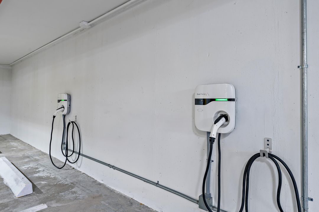 En Venta: $3,945,000 (3 camas, 3 baños, 3295 Pies cuadrados)