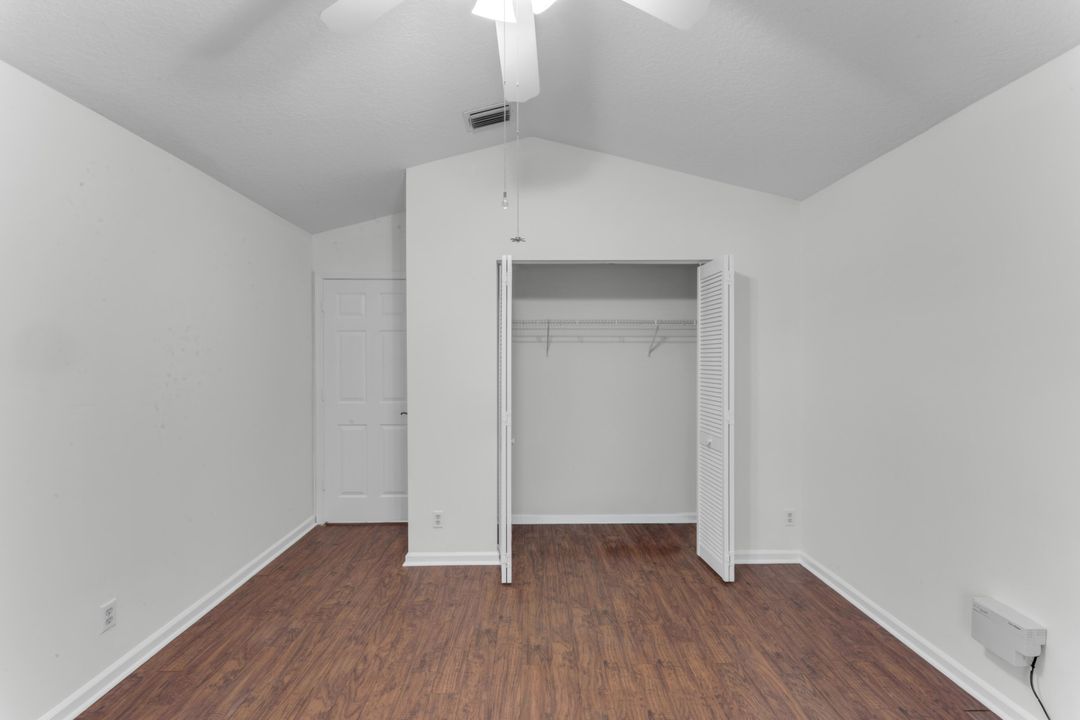 For Sale: $470,000 (3 beds, 2 baths, 1726 Square Feet)