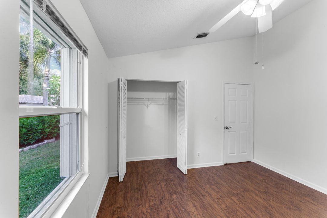 For Sale: $470,000 (3 beds, 2 baths, 1726 Square Feet)