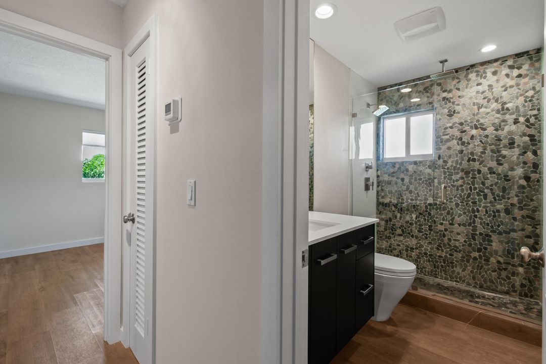 Под контрактом: $5,500 (3 спален, 2 ванн, 1947 Квадратных фут)