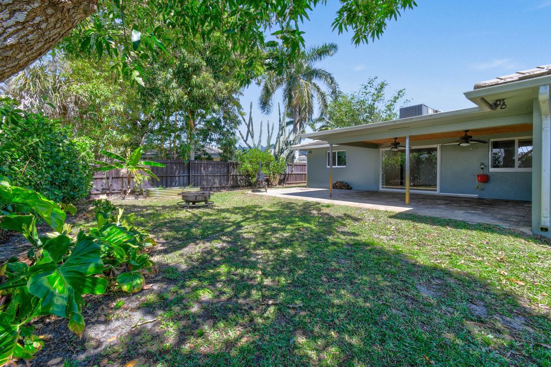 Под контрактом: $5,500 (3 спален, 2 ванн, 1947 Квадратных фут)