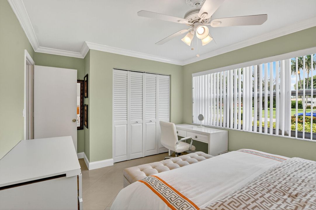 For Sale: $645,000 (4 beds, 2 baths, 1981 Square Feet)