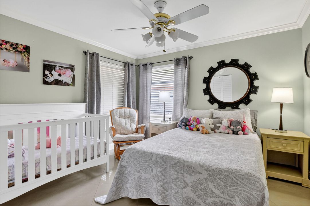 For Sale: $645,000 (4 beds, 2 baths, 1981 Square Feet)