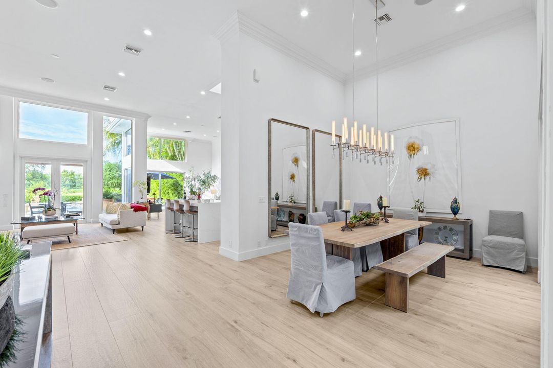 For Sale: $2,845,000 (3 beds, 4 baths, 3388 Square Feet)