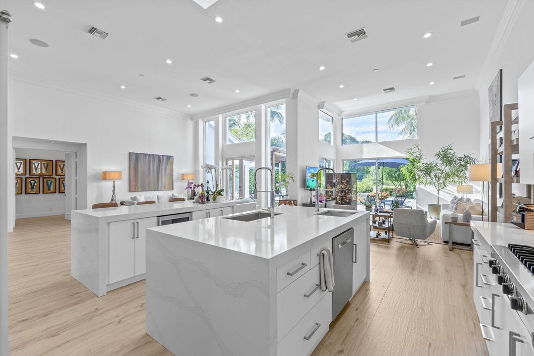 For Sale: $2,845,000 (3 beds, 4 baths, 3388 Square Feet)