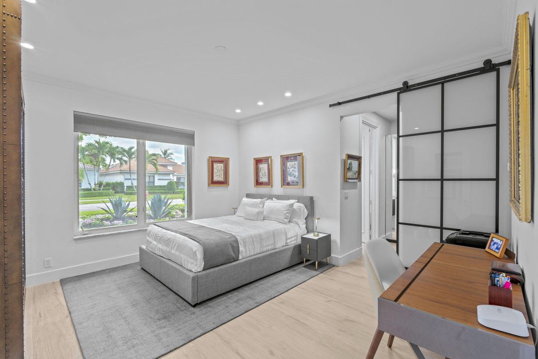 For Sale: $2,845,000 (3 beds, 4 baths, 3388 Square Feet)