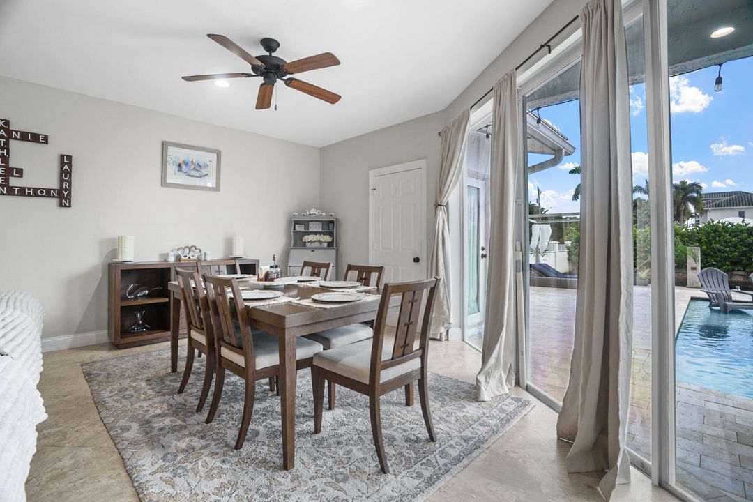 待售: $2,800,000 (4 贝兹, 5 浴室, 3223 平方英尺)