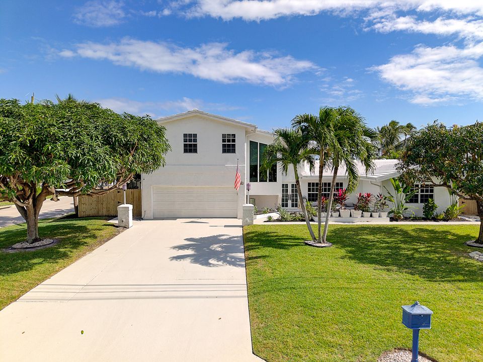 待售: $2,800,000 (4 贝兹, 5 浴室, 3223 平方英尺)