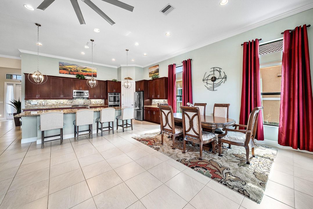 На продажу: $995,000 (3 спален, 3 ванн, 2531 Квадратных фут)