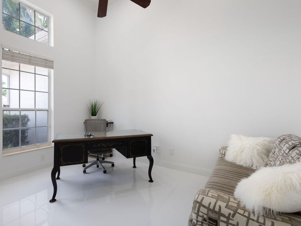 Active With Contract: $7,200 (4 beds, 3 baths, 3468 Square Feet)