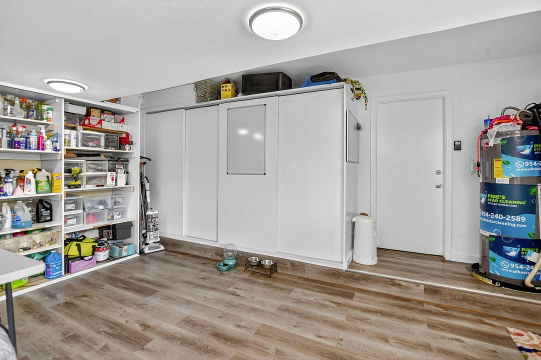 For Sale: $645,000 (4 beds, 2 baths, 1981 Square Feet)