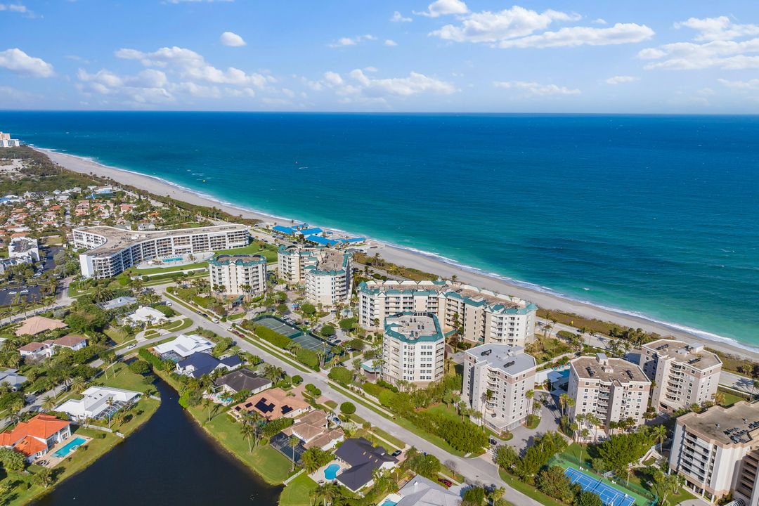 Activo con contrato: $2,250,000 (3 camas, 2 baños, 2064 Pies cuadrados)