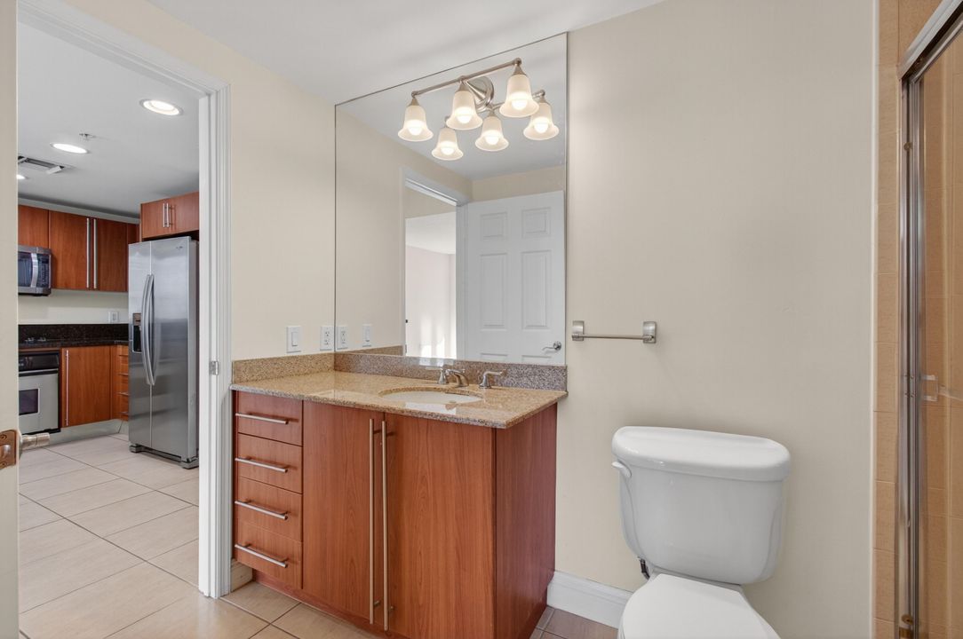 En Venta: $445,000 (2 camas, 2 baños, 1130 Pies cuadrados)