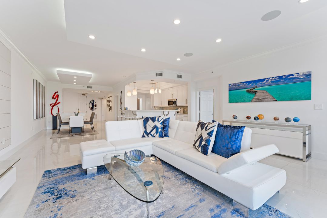 Activo con contrato: $2,250,000 (3 camas, 2 baños, 2064 Pies cuadrados)