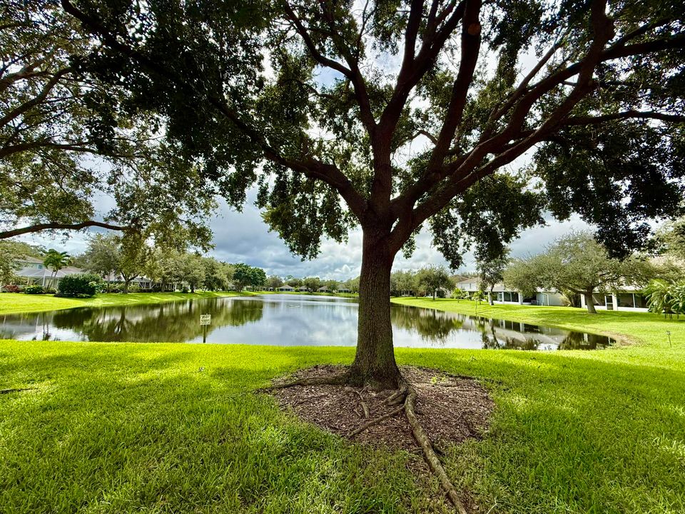 На продажу: $369,000 (4 спален, 2 ванн, 2257 Квадратных фут)